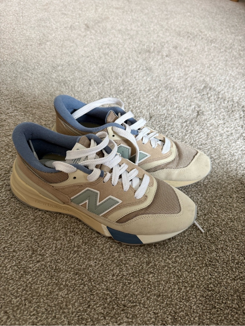New Balance 997R Shoes
